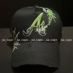 31 hats Arachnophobia, Hat